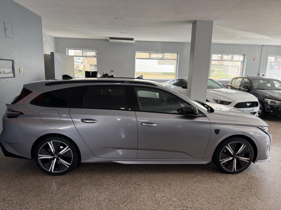 peugeot-308-sw-2023-hibrido-a-gasolina-1598cc