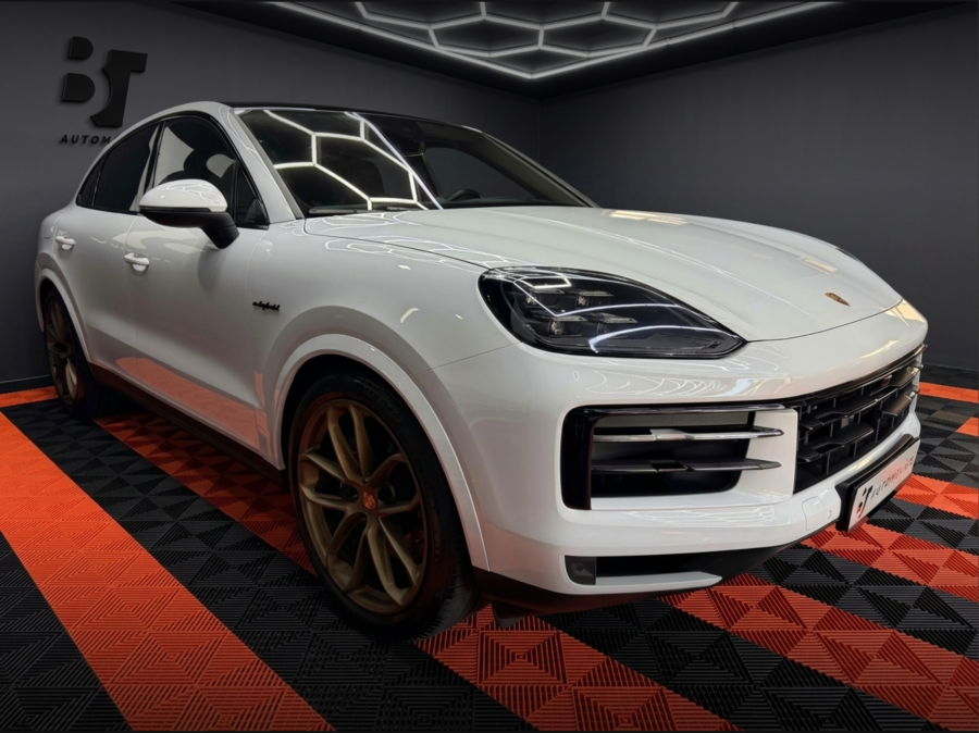 porsche-cayenne-2023-hibrido-a-gasolina-2995cc