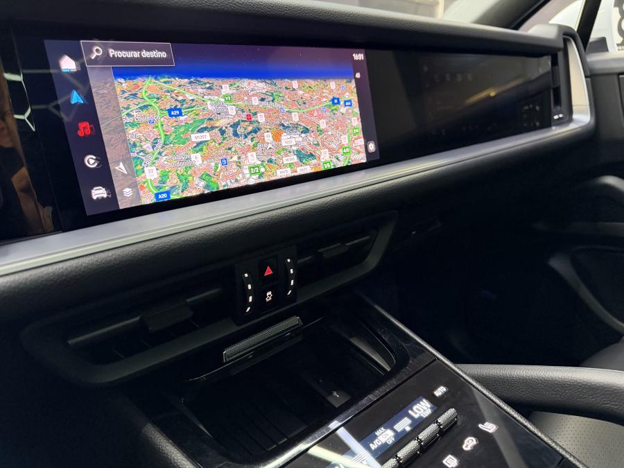 porsche-cayenne-2023-hibrido-a-gasolina-2995cc