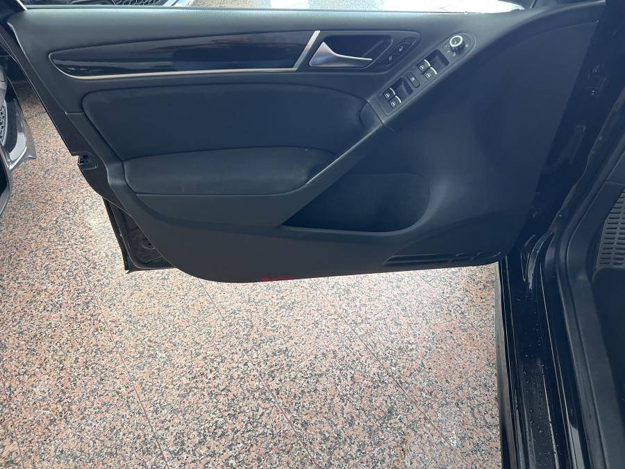 volkswagen-golf-2010-gasolina-1984cc