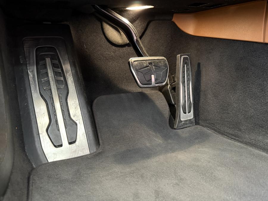 bmw-serie-8-2019-diesel-2993cc