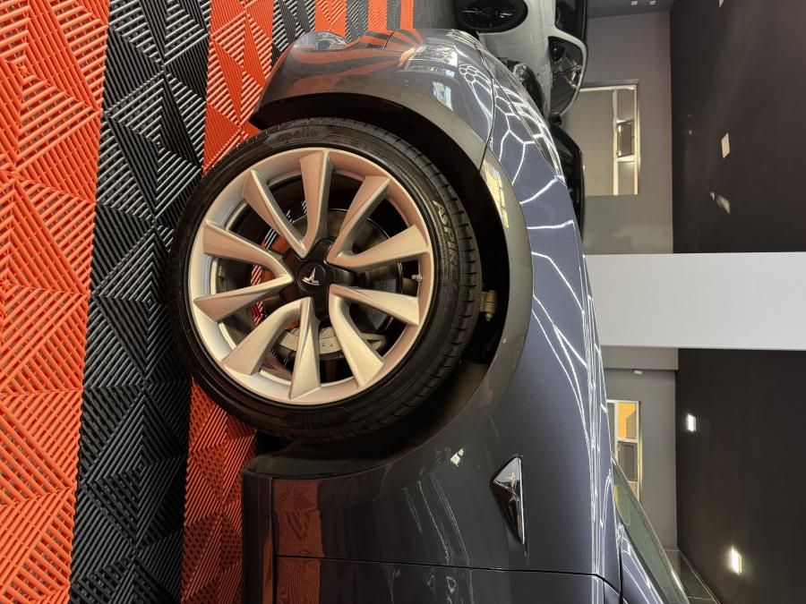 tesla-model-3-2019-eletrico-0cc