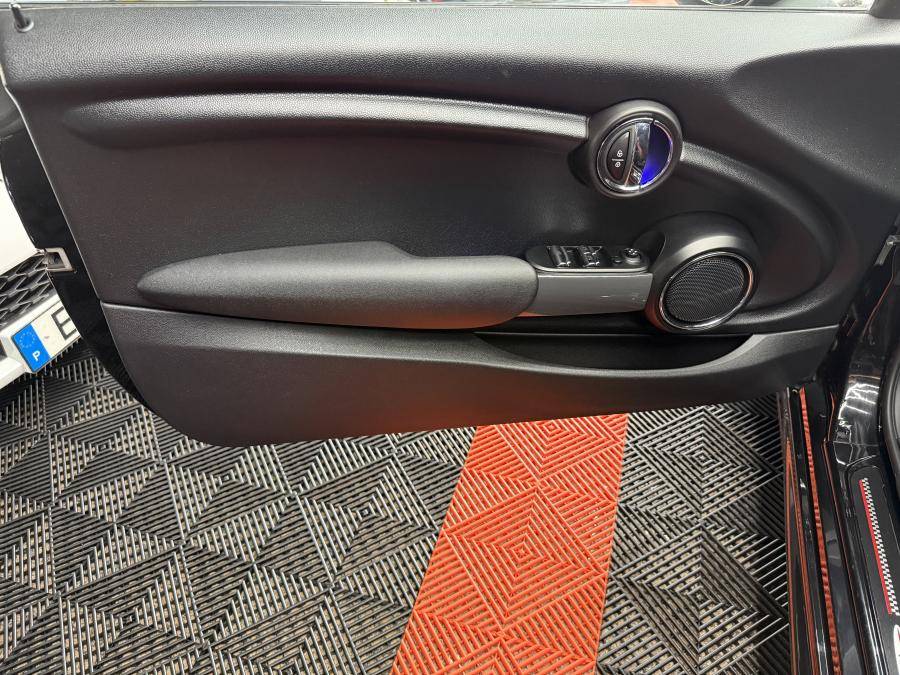 mini-cabrio-2016-diesel-1496cc