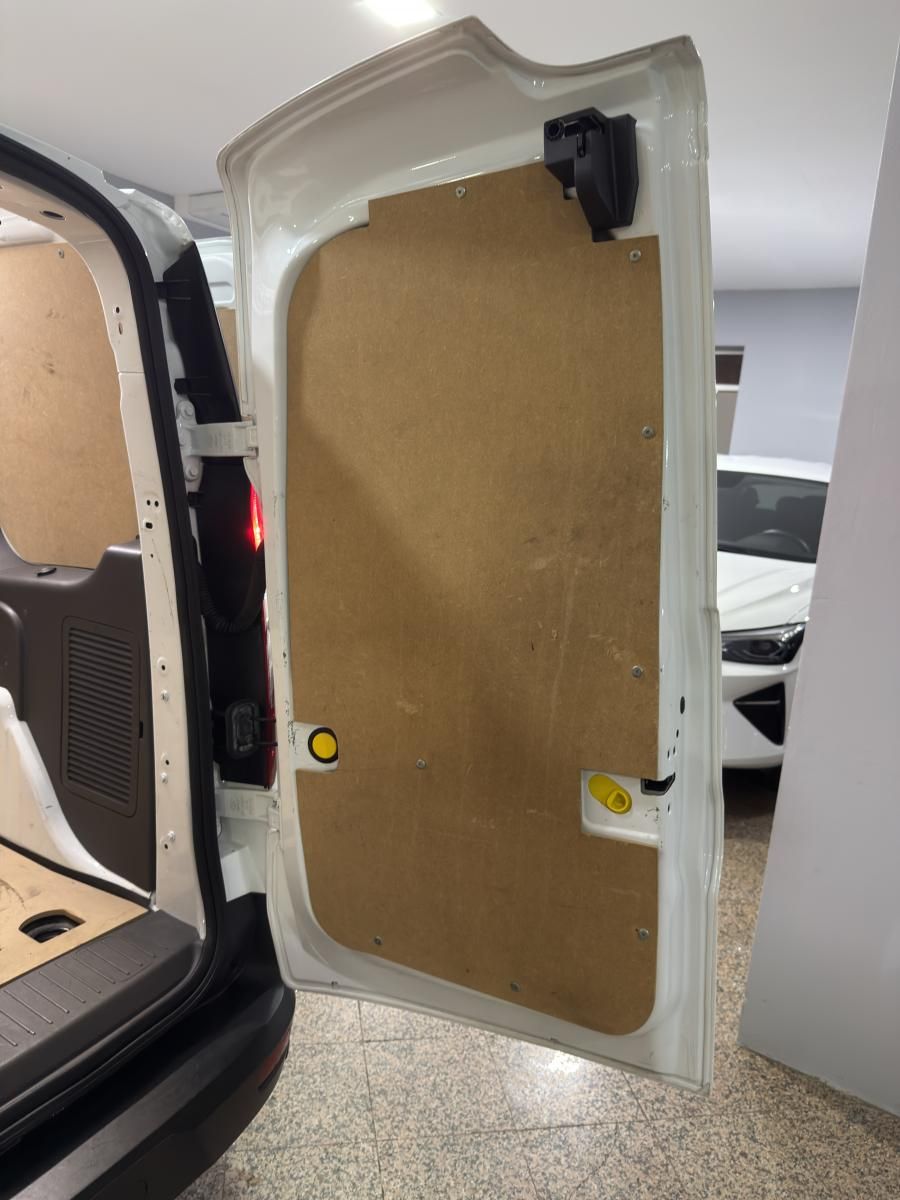 ford-transit-connect-2021-diesel-1499cc