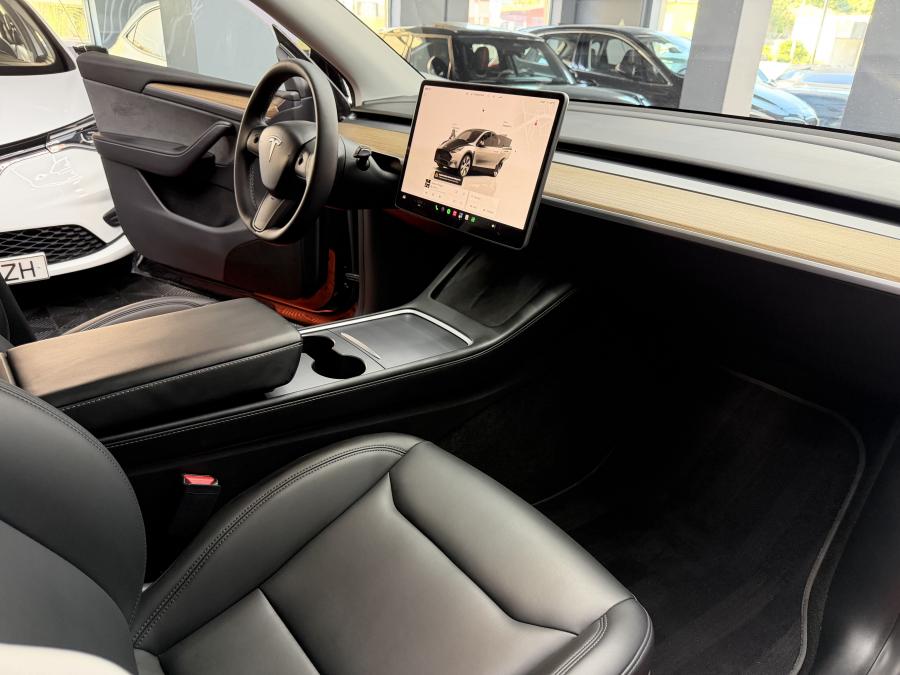 tesla-model-y-2023-eletrico-0cc