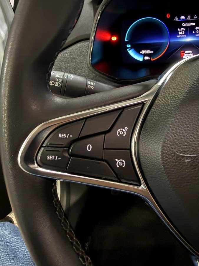 renault-zoe-2022-eletrico-0cc