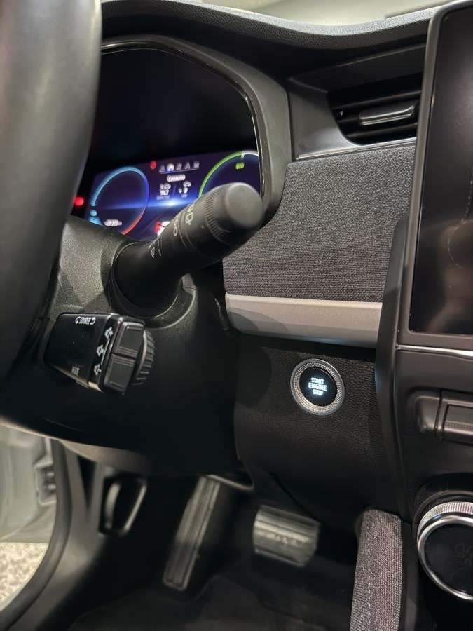 renault-zoe-2022-eletrico-0cc