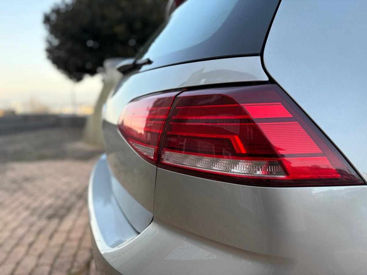volkswagen-golf-1-6-tdi-bluemotion-2020-diesel-1598cc
