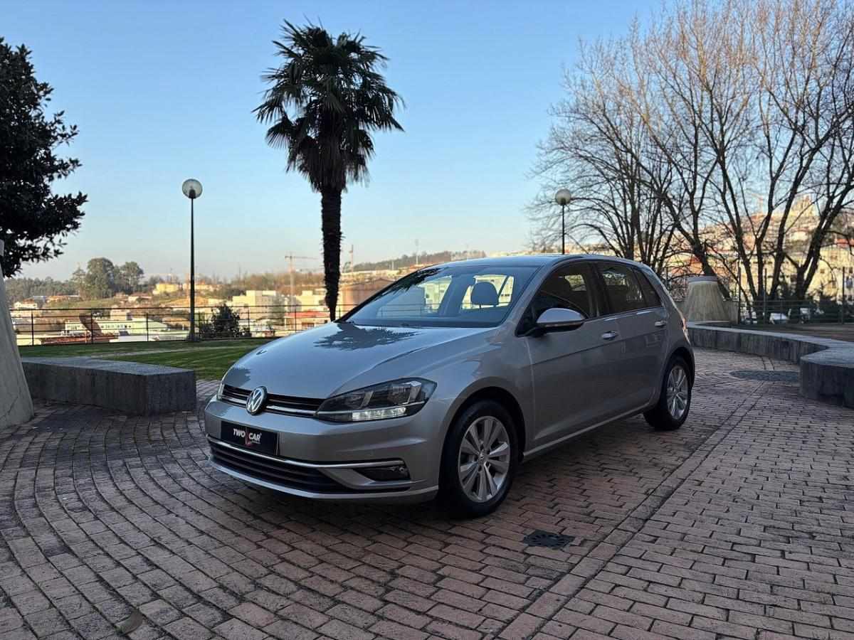 volkswagen-golf-1-6-tdi-bluemotion-2020-diesel-1598cc
