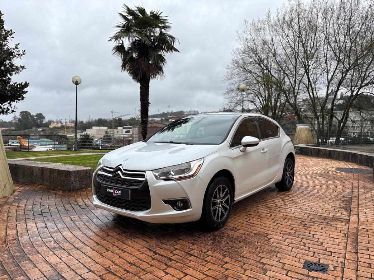 citroen-ds4-1-6-114cv-2014-diesel-1560cc