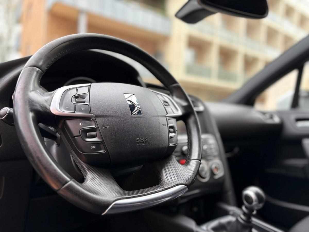 citroen-ds4-1-6-114cv-2014-diesel-1560cc