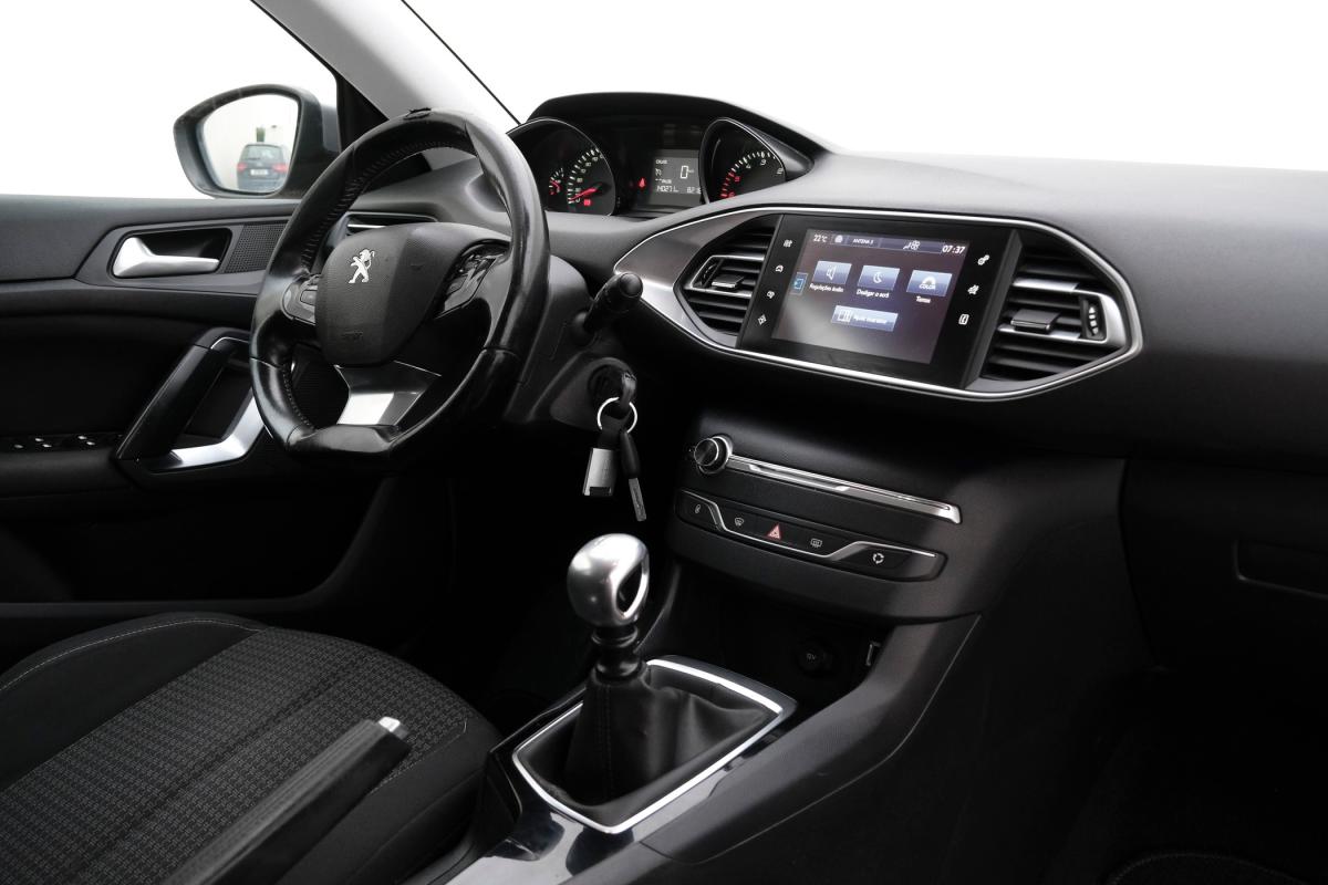 peugeot-308-2017-diesel-1499cc