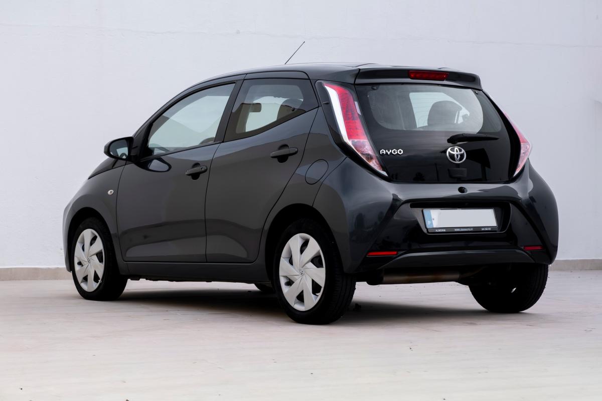 toyota-aygo-2018-gasolina-998cc