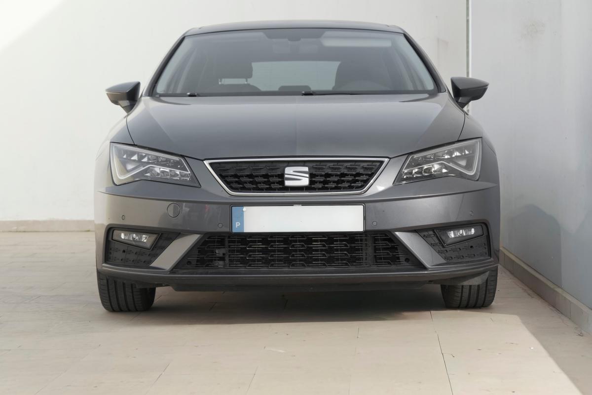 seat-leon-2018-diesel-1598cc