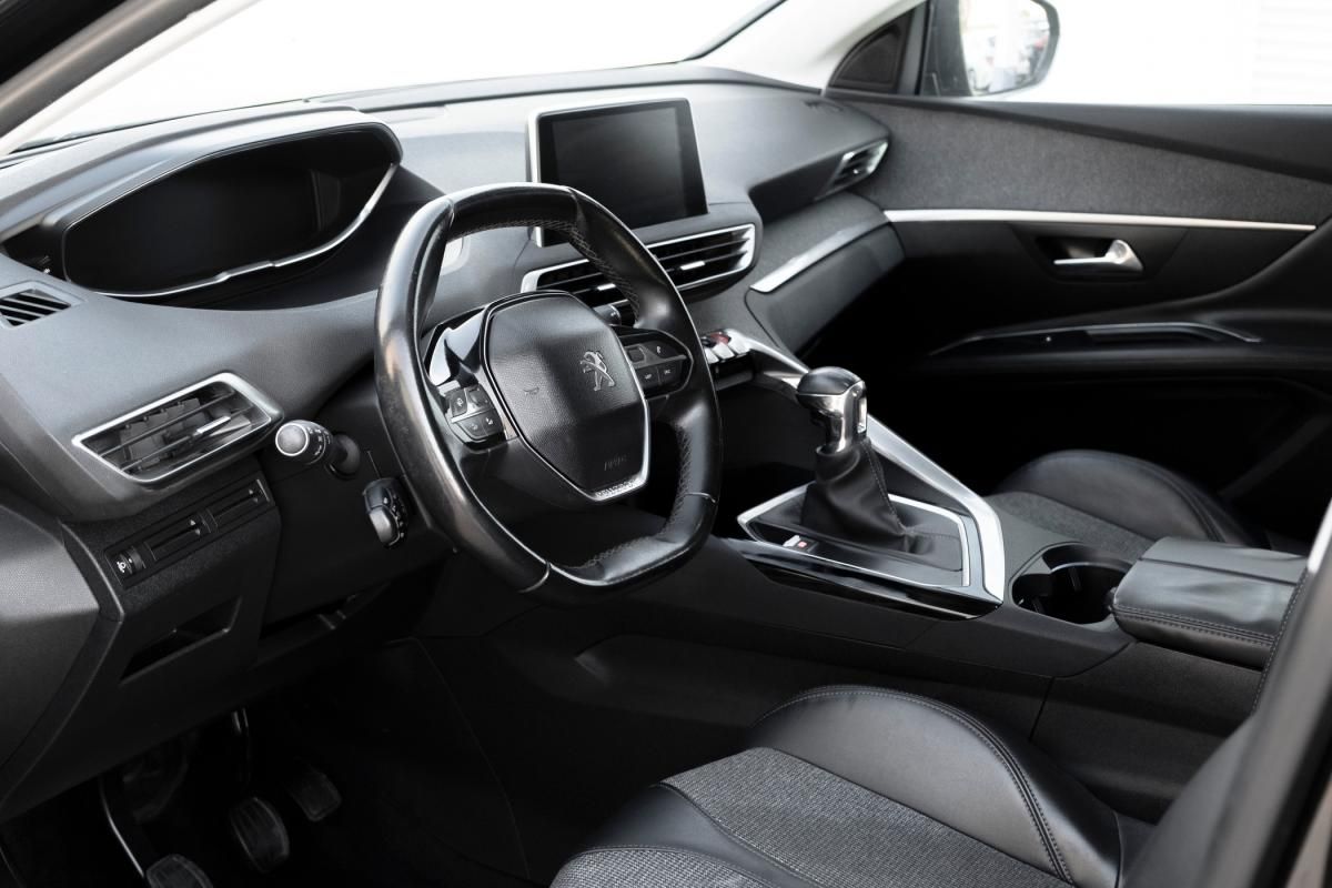peugeot-3008-2018-diesel-1499cc