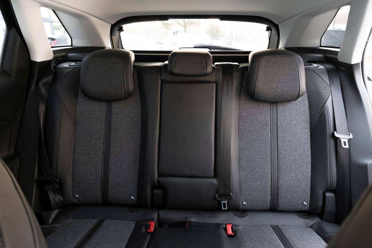 peugeot-3008-2018-diesel-1499cc