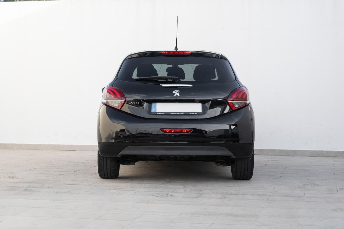 peugeot-208-2017-diesel-1560cc