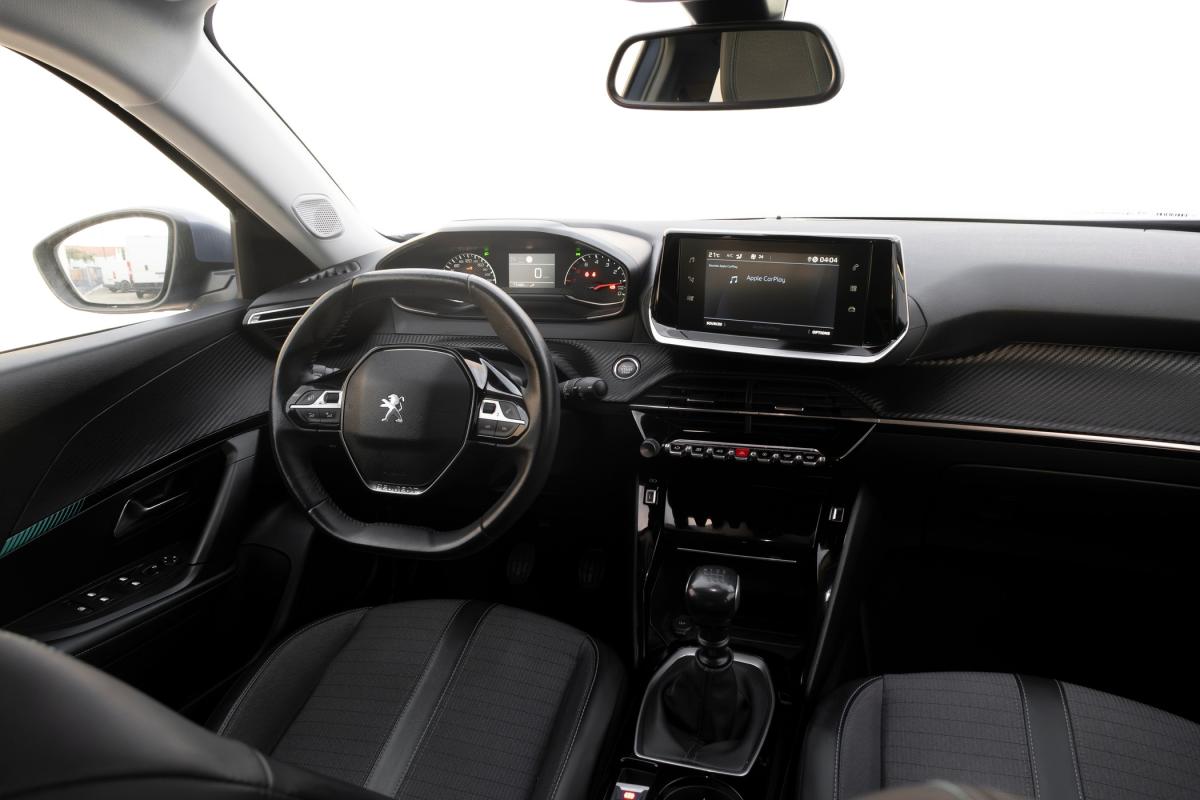 peugeot-2008-2021-diesel-1499cc