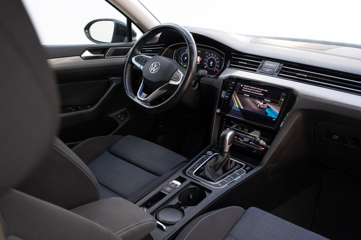volkswagen-passat-variant-2020-hibrido-a-gasolina-1395cc