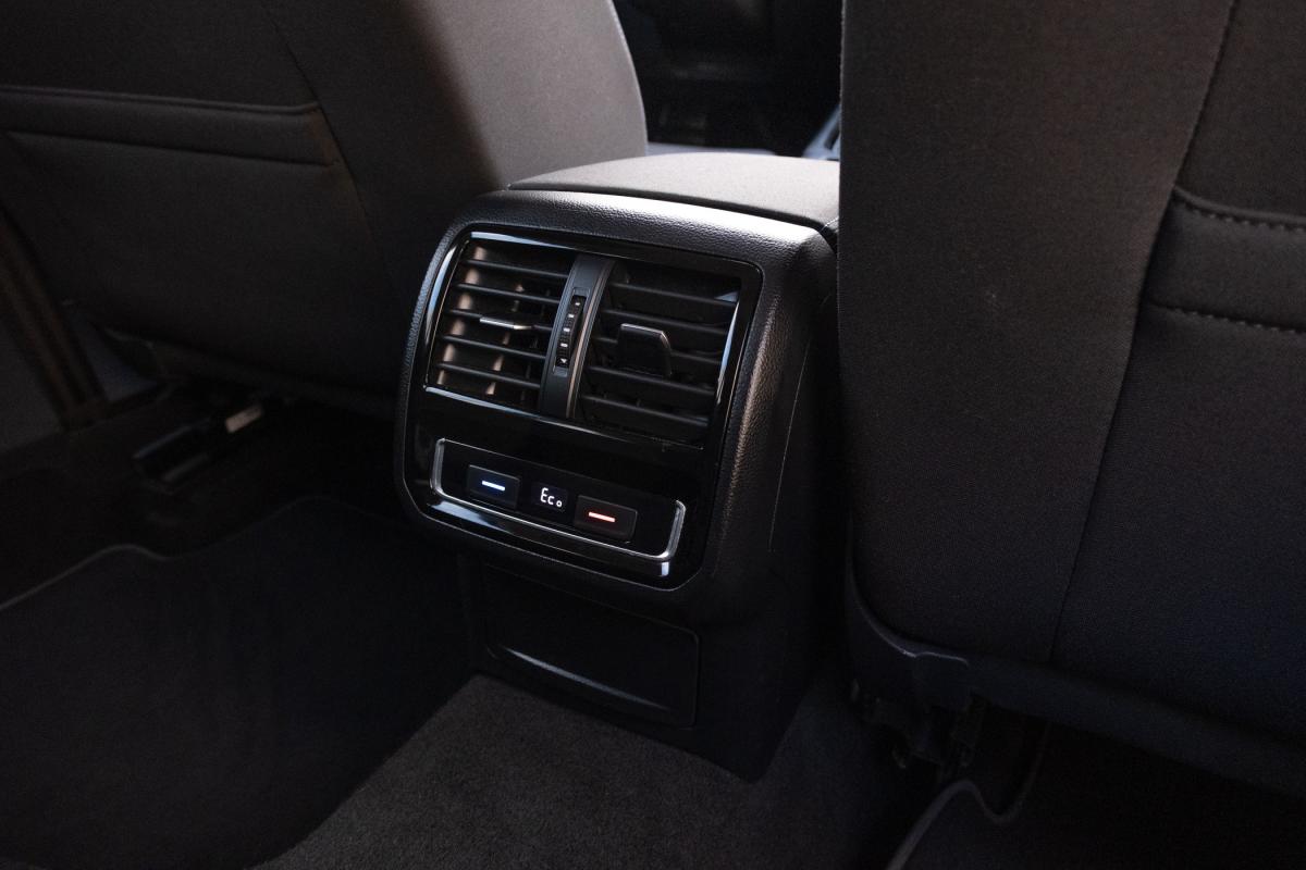 volkswagen-passat-variant-2020-hibrido-a-gasolina-1395cc