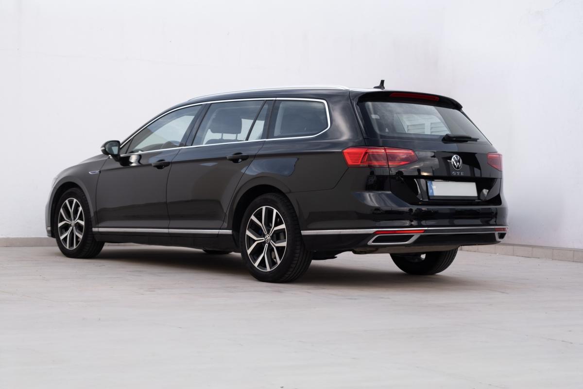 volkswagen-passat-variant-2020-hibrido-a-gasolina-1395cc