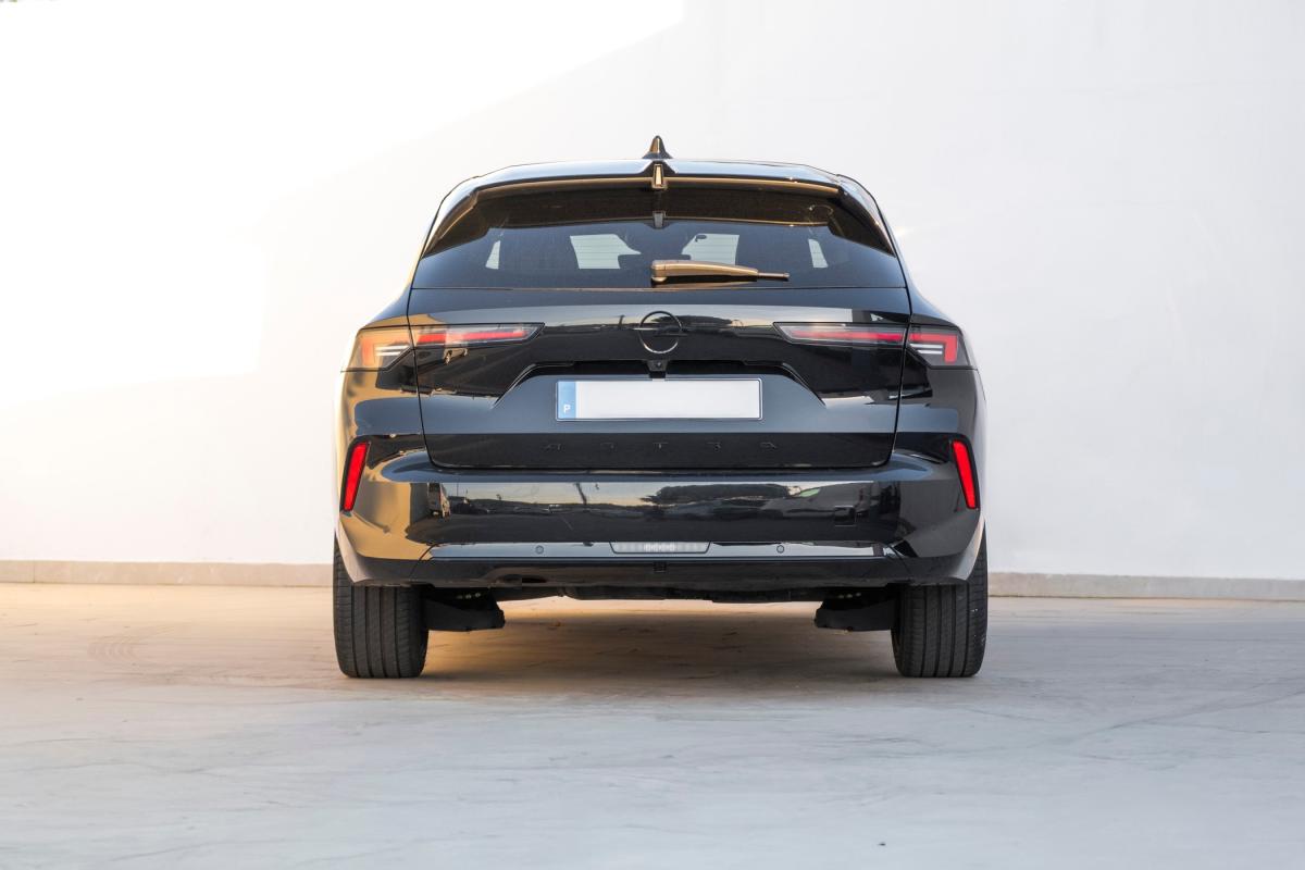 opel-astra-sport-tourer-2024-diesel-1499cc