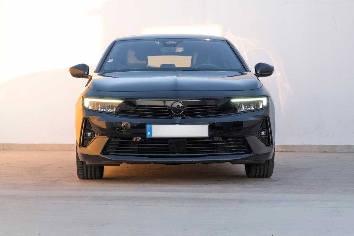 opel-astra-sport-tourer-2024-diesel-1499cc