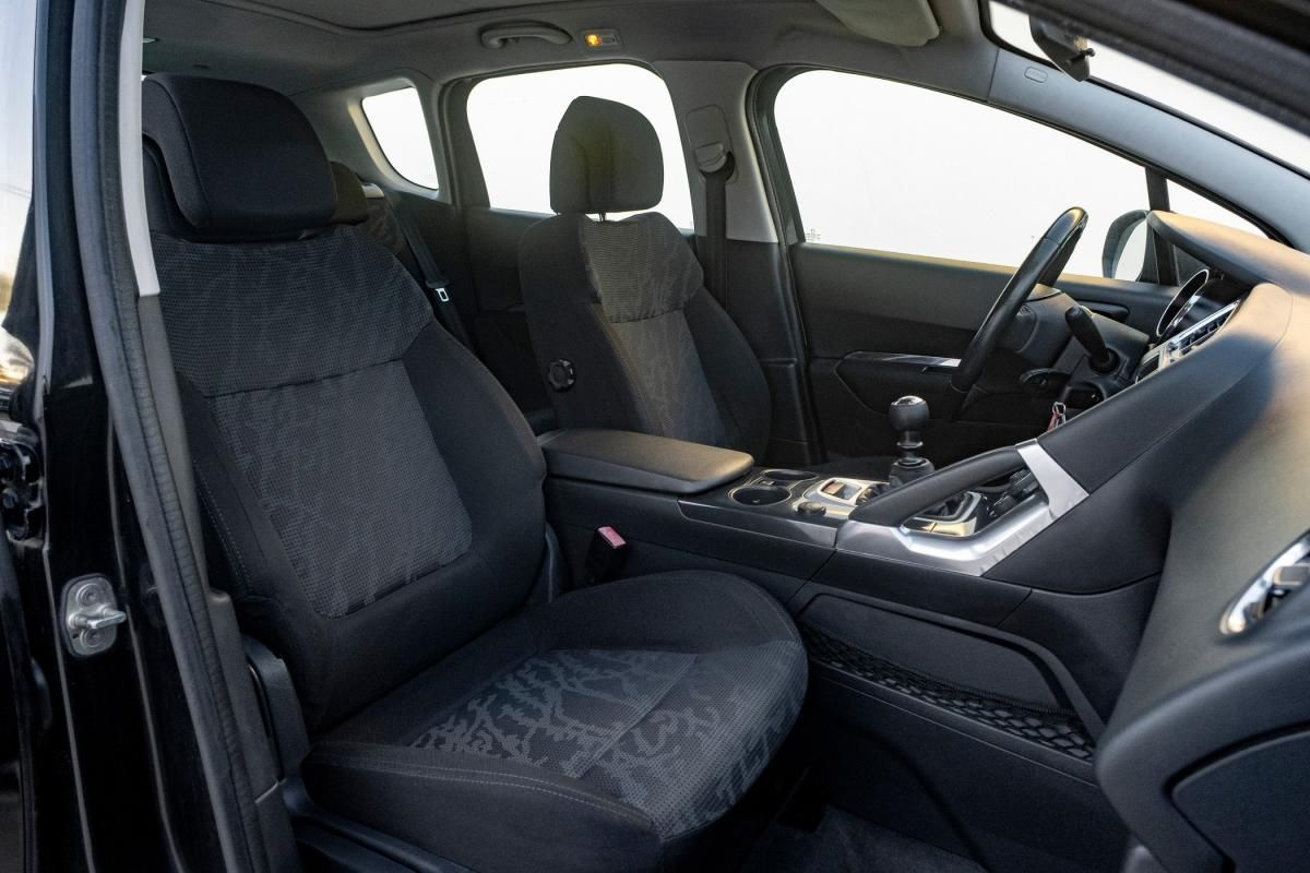 peugeot-3008-2011-diesel-1560cc