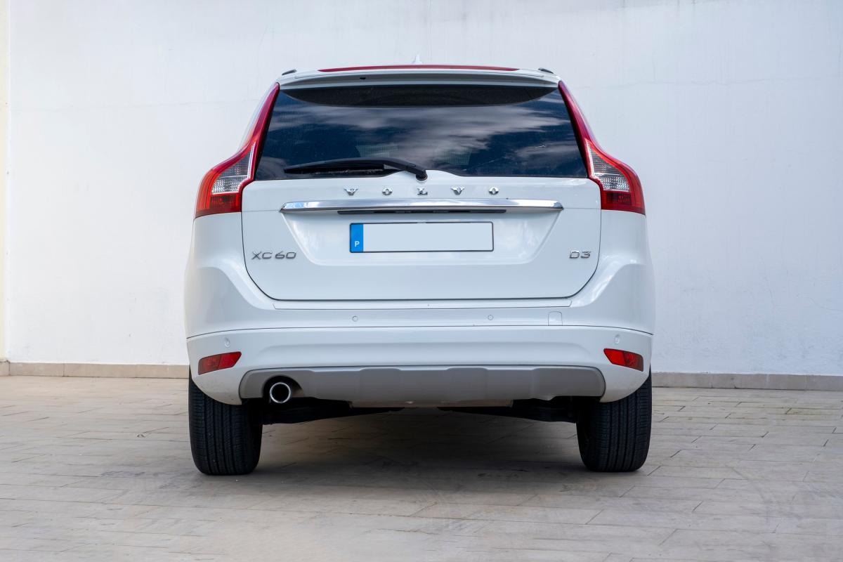 volvo-xc-60-2017-diesel-1969cc
