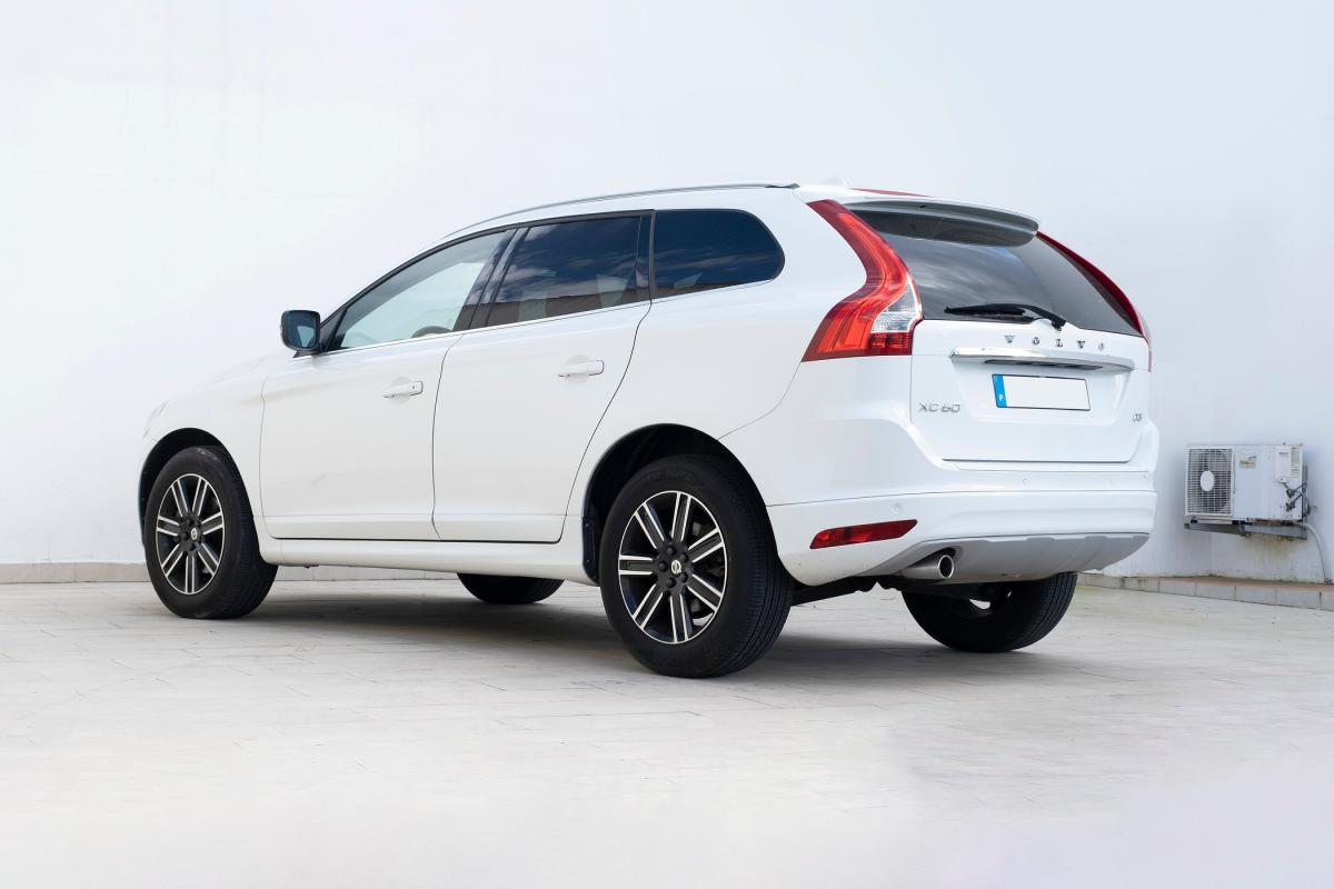 volvo-xc-60-2017-diesel-1969cc