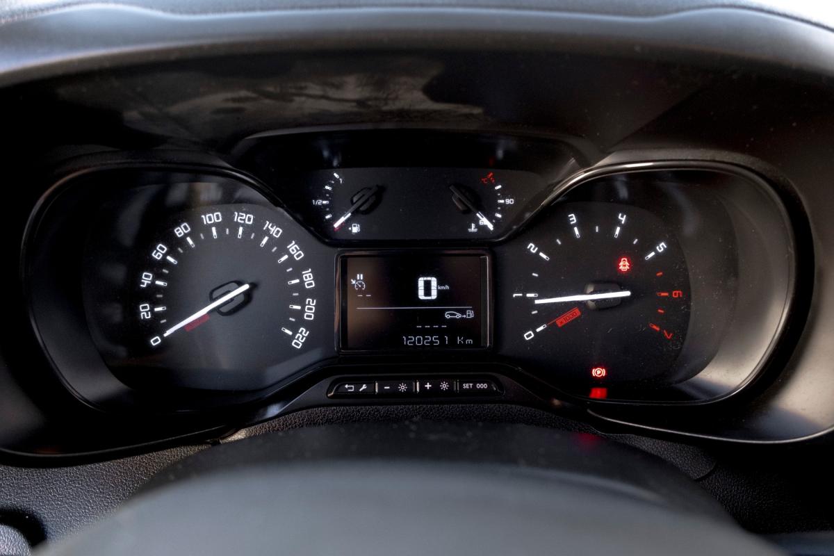 citroen-berlingo-2020-diesel-1499cc