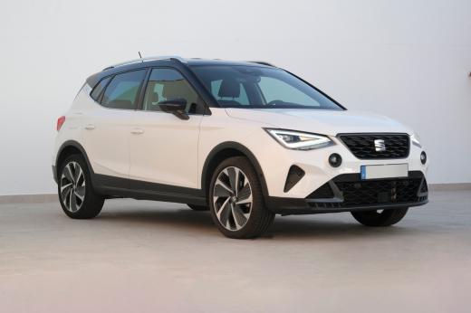 seat-arona-2023-gasolina-999cc