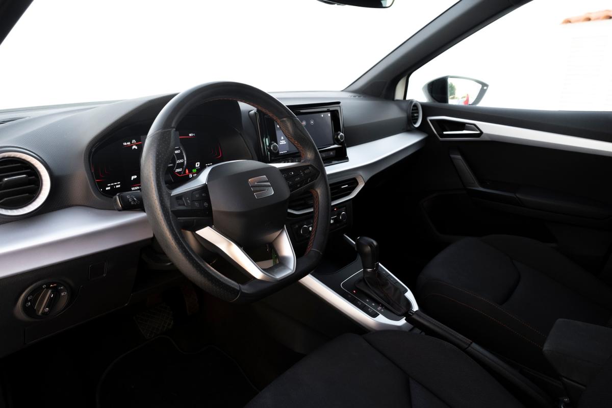 seat-arona-2023-gasolina-999cc