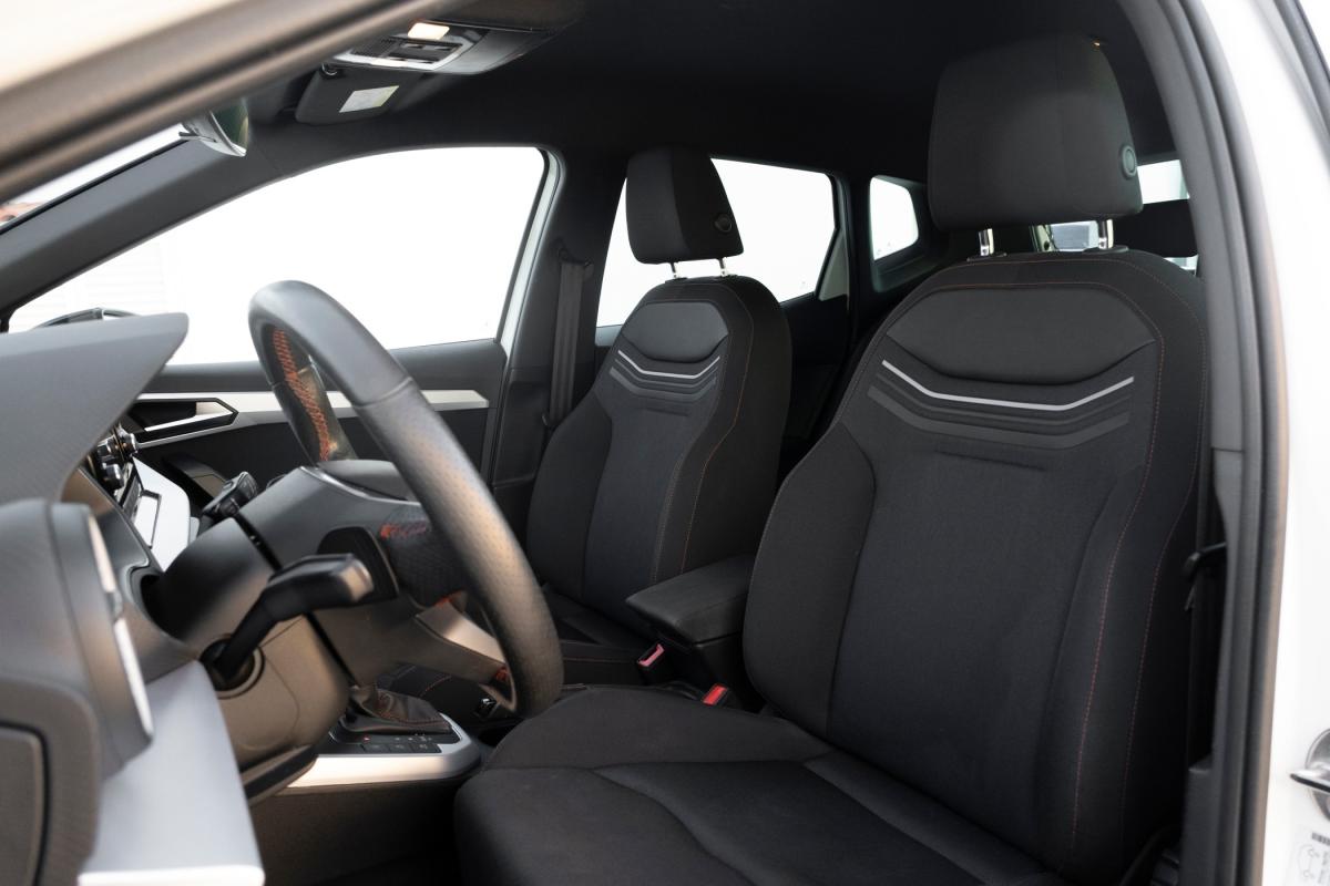seat-arona-2023-gasolina-999cc
