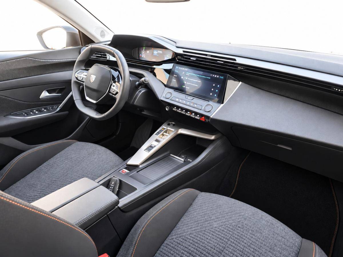 peugeot-308-2025-hibrido-a-gasolina-1200cc