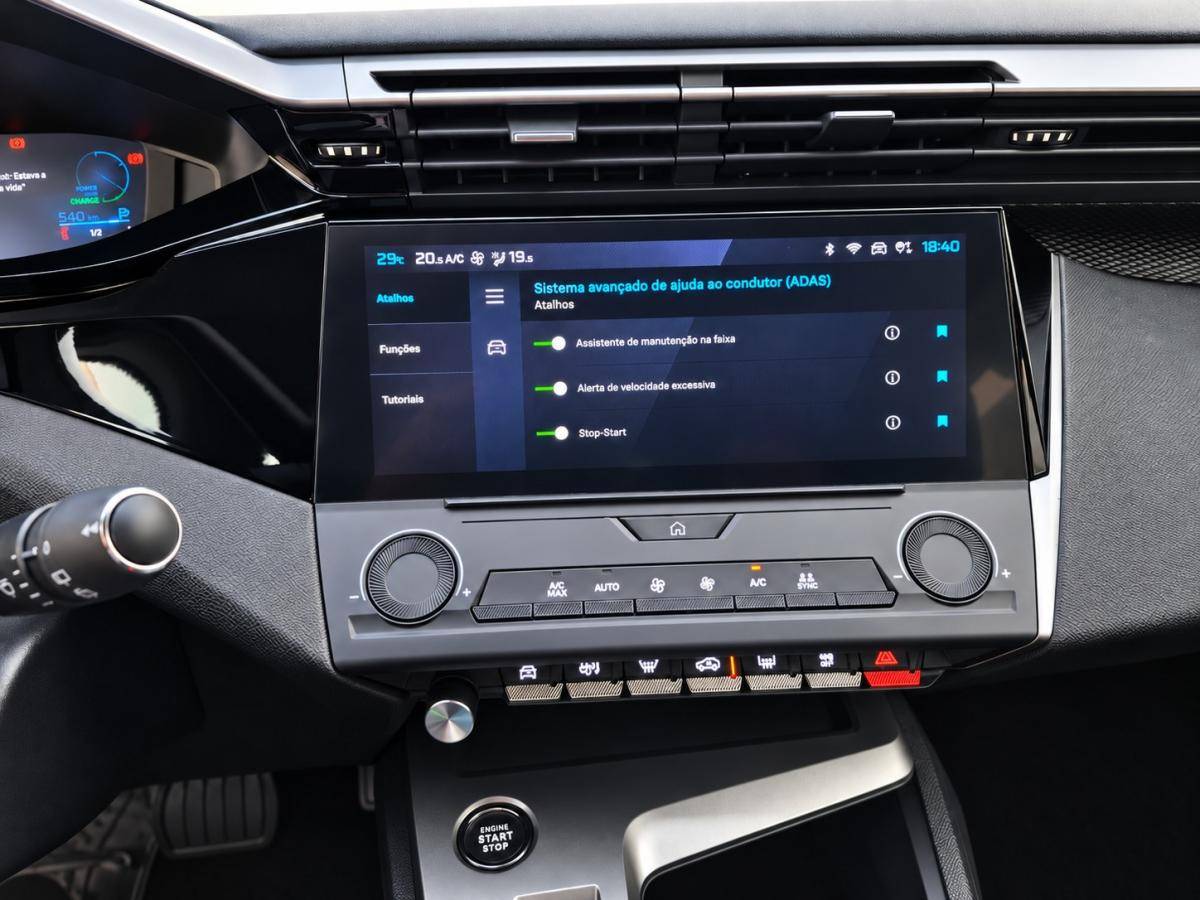 peugeot-308-2025-hibrido-a-gasolina-1200cc