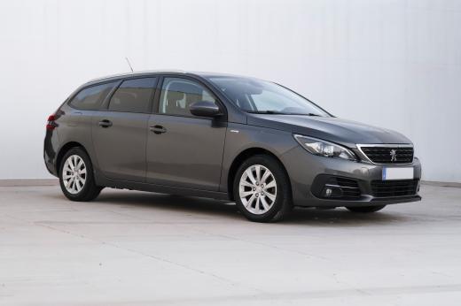 peugeot-308-sw-2018-diesel-1499cc