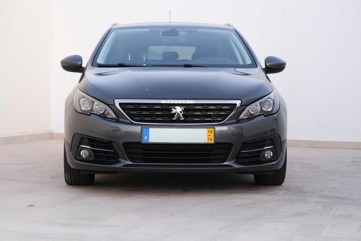 peugeot-308-sw-2018-diesel-1499cc