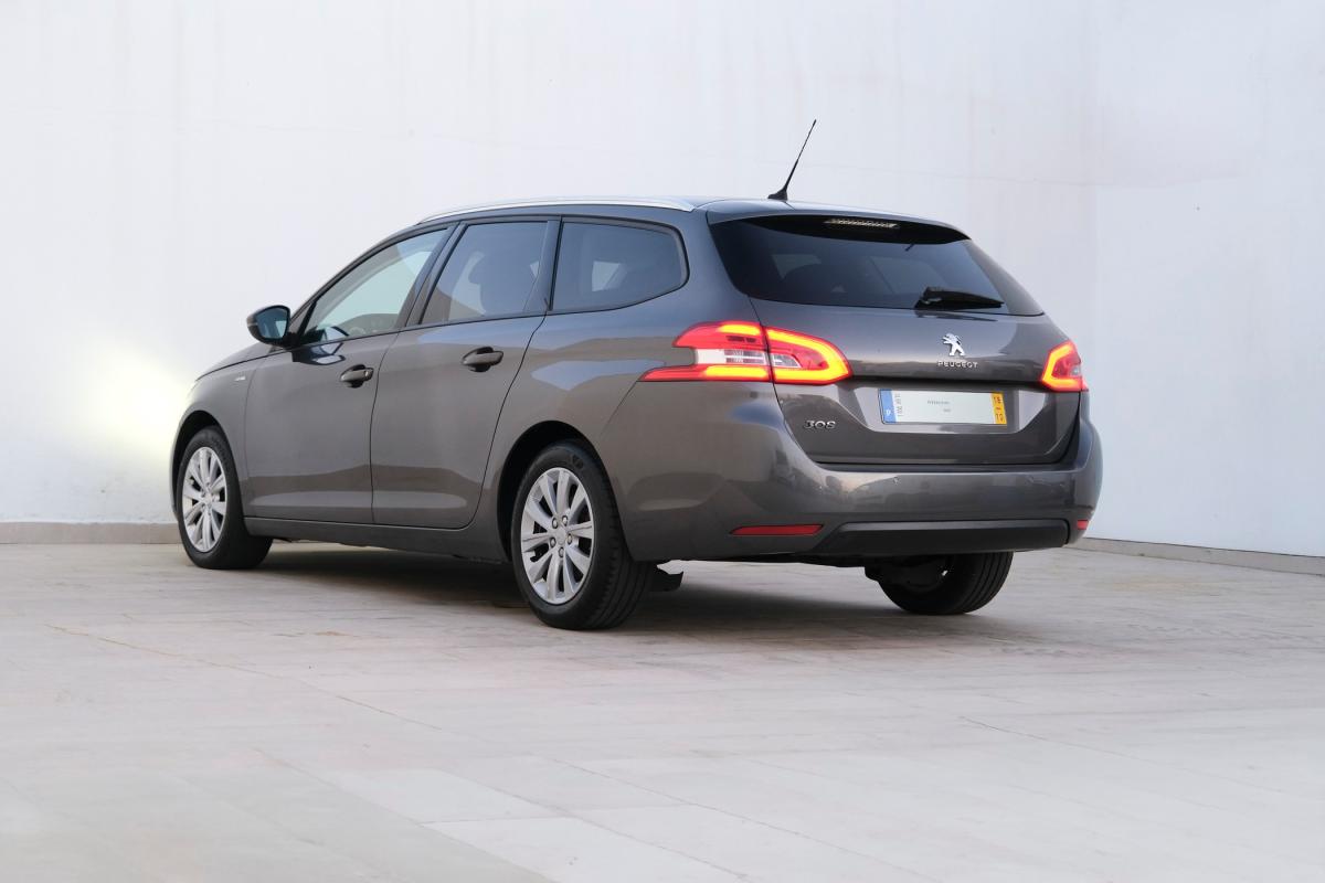 peugeot-308-sw-2018-diesel-1499cc