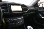 peugeot-308-sw-2018-diesel-1499cc
