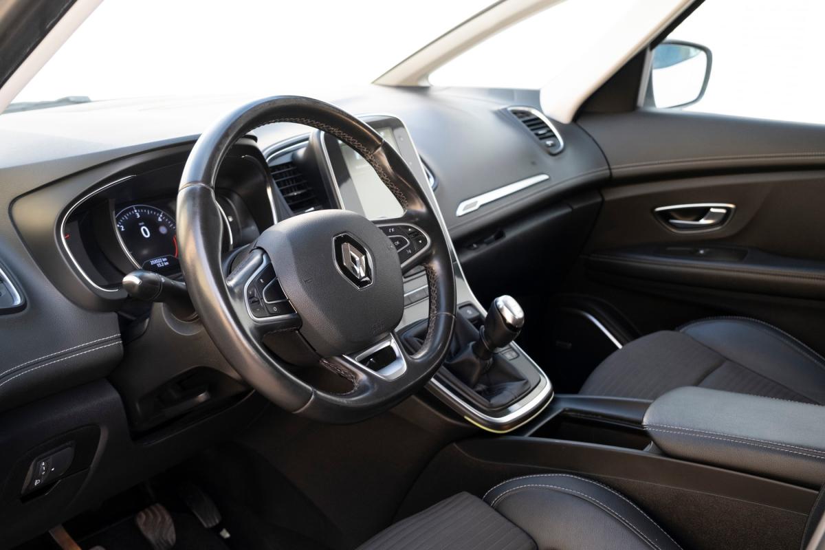 renault-grand-scenic-2023-gasolina-1332cc