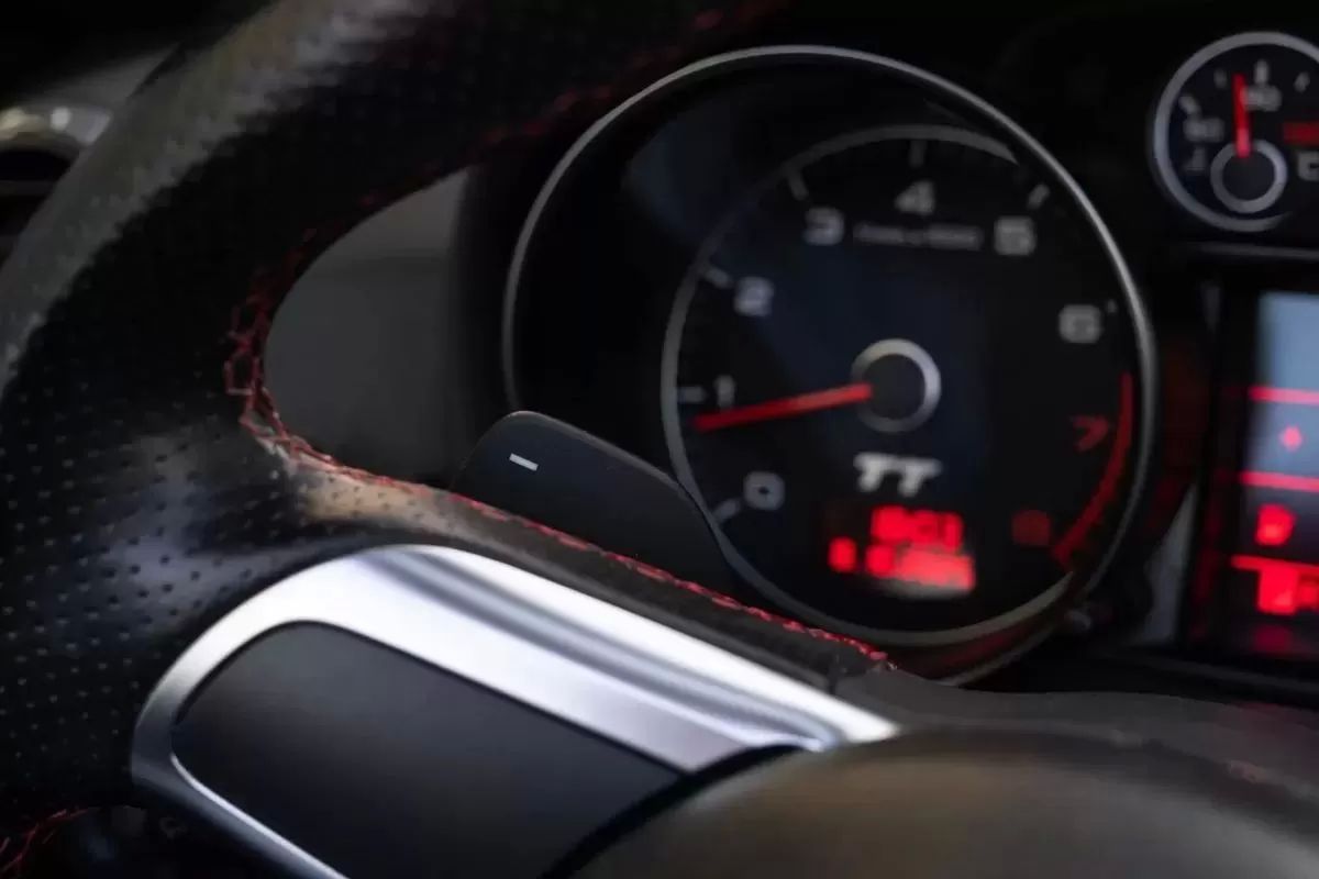 audi-tt-2008-gasolina-1984cc