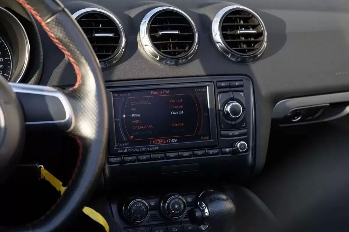 audi-tt-2008-gasolina-1984cc