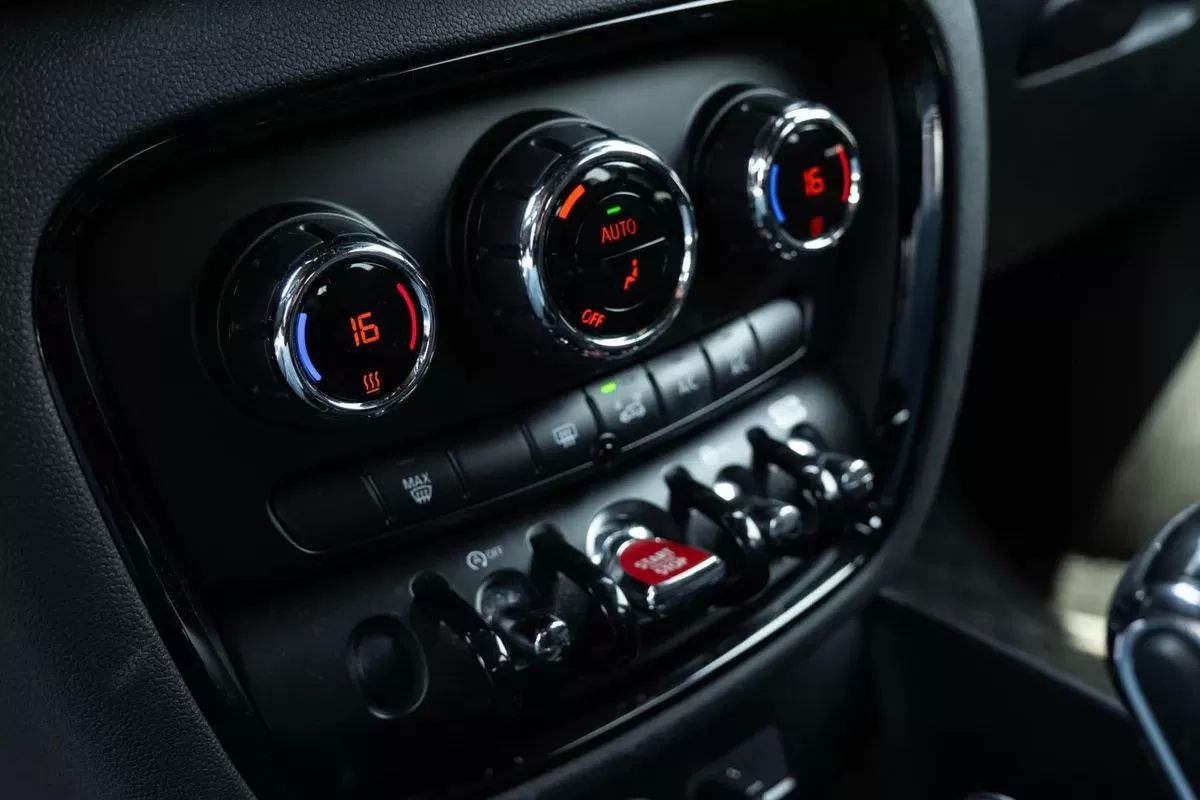 mini-clubman-2018-diesel-1496cc