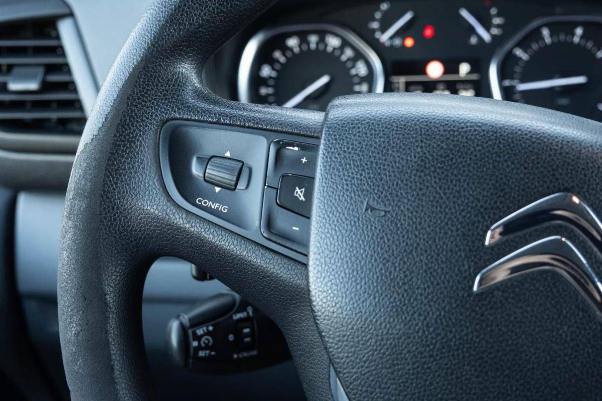 citroen-jumpy-2017-diesel-1998cc