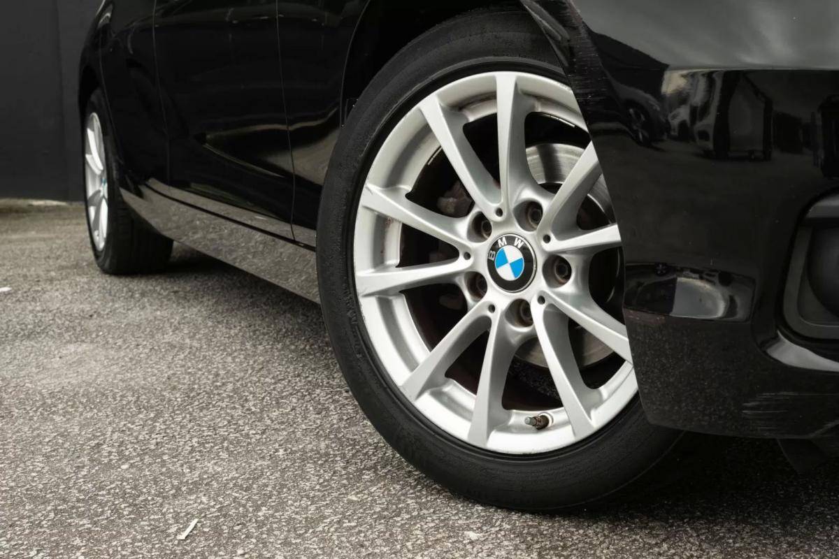bmw-serie-1-2016-diesel-1496cc