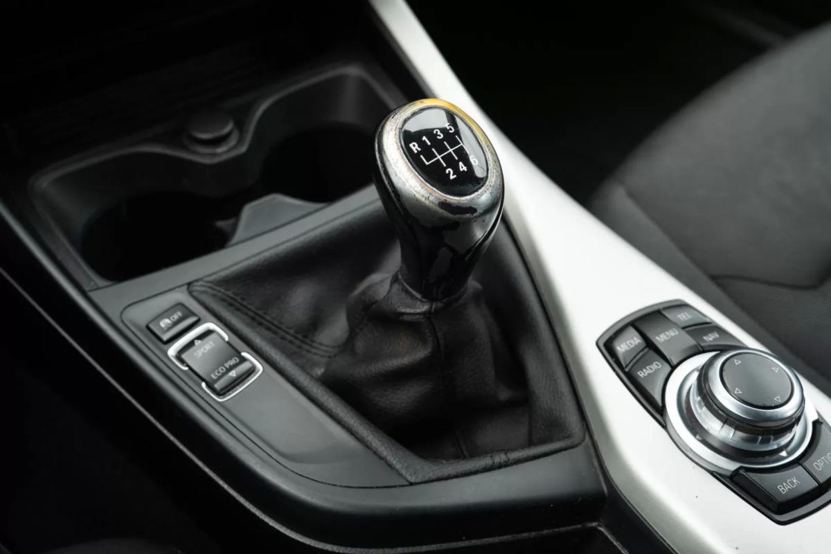 bmw-serie-1-2016-diesel-1496cc