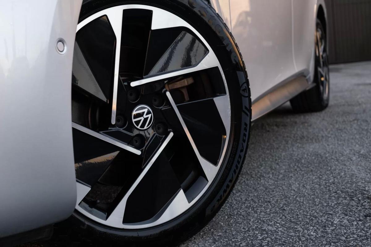 volkswagen-id-3-2023-eletrico-200cc