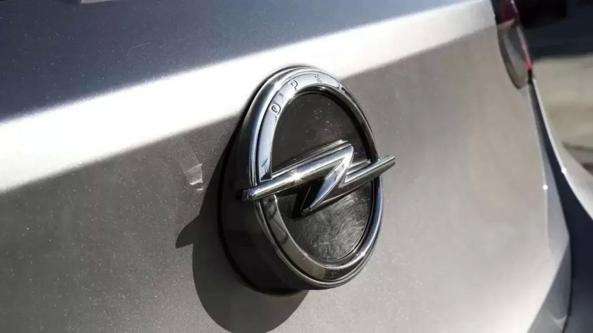 opel-corsa-2023-gasolina-1199cc
