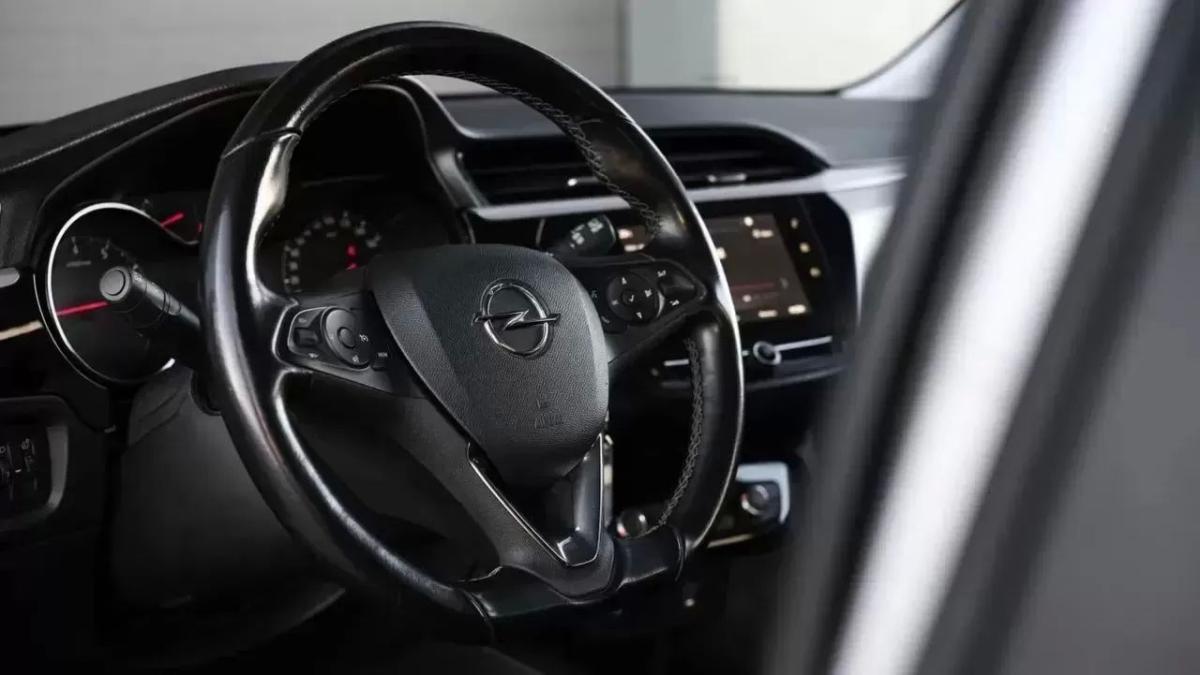 opel-corsa-2023-gasolina-1199cc